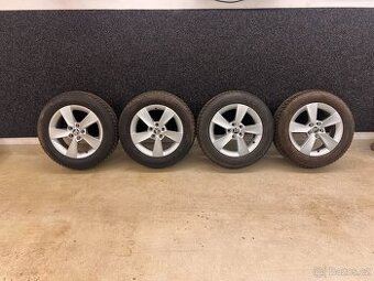 Prodám originální ALU 15" na FABIA IV  vč zánovní zimní pne