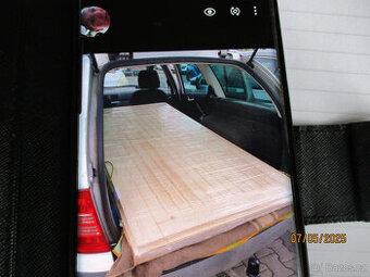 Prodej -nové-kvalitní  vchodové zateplené dveře 90L