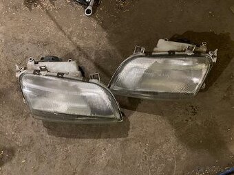 světla Seat Alhambra