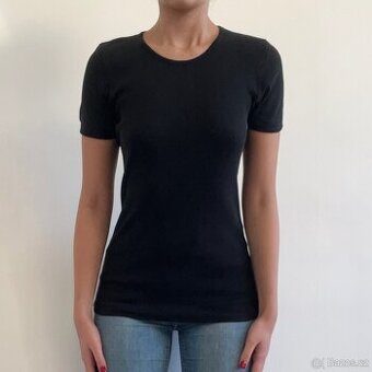 Hugo Boss tričko, velikost S