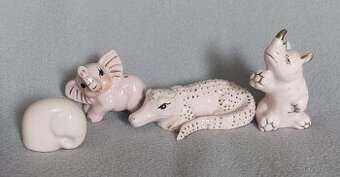zvířátka z růžového porcelánu, figurky