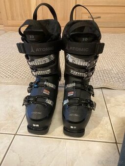 lyžáky Atomic - boty na sjezd