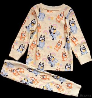 Krásné holčičí pyžámko vel.86/92