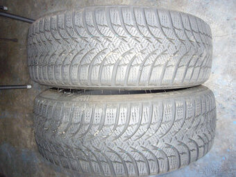 2x ZIMNÍ PNEU KUMHO 185/55R16 83H