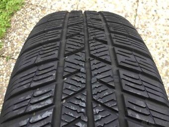 1ks zimní pneu Barum Polaris 5 - 215/65/17 DOT xx22