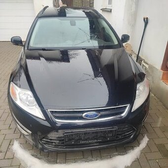 Ford mondeo