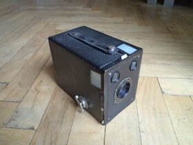 Starožitný Fotoaparát BROWNIE TARGET, SIX - 20 - 1