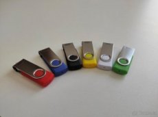 USB Flash disk - 128 GB, více barev