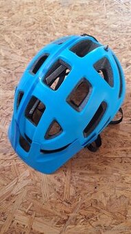 MTB helma