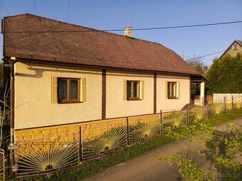 Prodej rodinného domu 4+1 , Tvrdkov