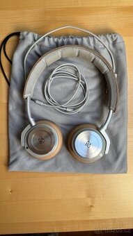 Bang & Olufsen - 1