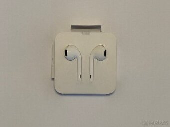 Apple EarPods s Lightning NEPOUŽITÉ