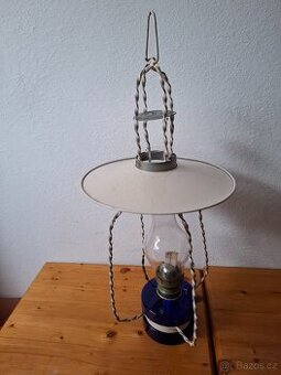 Závěsná petrolejová lampa - nepoužitá