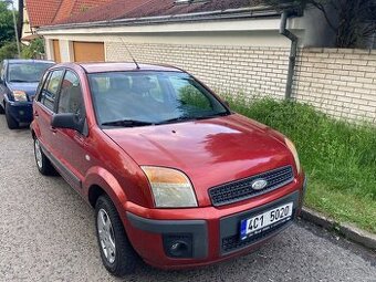 Ford Fusion 1.4i. 59 KW. Rok 2008. Tažné Klima. ALU kola