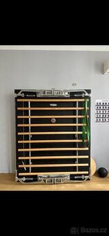 Technogym posilovna na zeď
