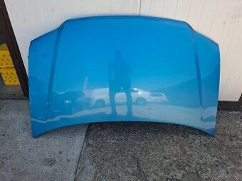 Kapota WV Caddy 2007 predfacelift