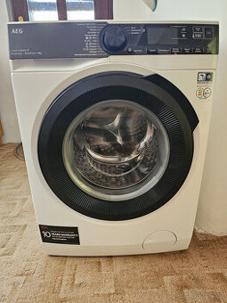 Zánovní AEG 7000
