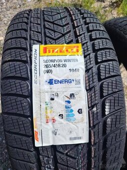 2ks zimních pneu Pirelli 265/45 R20