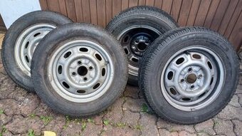 Plechová kola 13" s pneu 165/70 R13 – Škoda Favorit