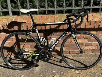 Silniční kolo Cannondale CAAD8 – Shimano 105, vel. 58, 8,4 k