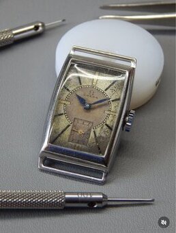 raritní Omega T17