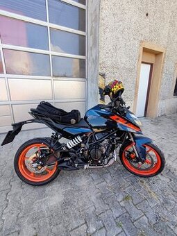 KTM Duke 125 2025
