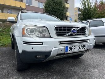 Volvo XC 90 + Fiat Panda zdarma