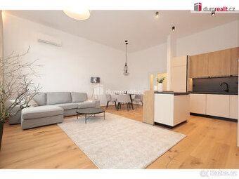 Nově zrekonsturovaný byt 3+kk, 94,44 + balkon 5,34 m2 + tera - 1