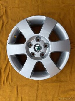 Nový Alu disk 15, kolo Orion Octavia II