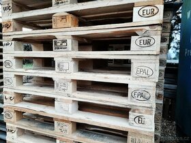 Dřevěné  EURO palety