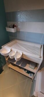 Přebalovací stůl Ikea Gulliver+ podložka+ úložné koše