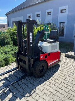 Vysokozdvižný vozík DESTA MV 12B LPG