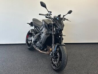 Yamaha MT 09 - 1
