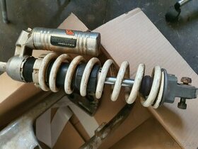 Zadni tlumic,kyvka,zadni brzda Husaberg