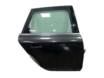 Pravé zadní dveře šedá metalíza LZ7L Audi A4 8K sedan 2010