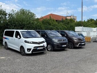 2x Toyota Proace Verso Family, 2024, 8 miest