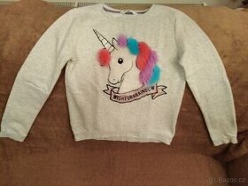 Teplejší mikina s motivem unicornu