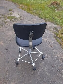 Kancelářská židle Egona Eiermanna - 1