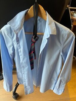 Chlapecká košile s kravatou