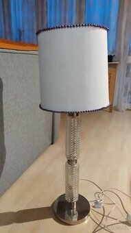 Prodám stojací lampu