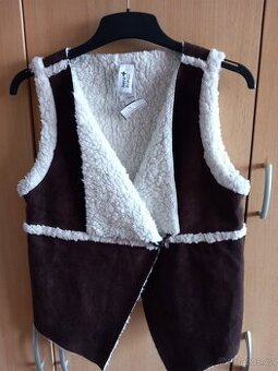 dívčí teplá vesta C & A vel. 170-176 nová