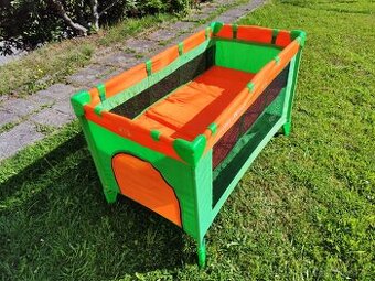 Dětská cestovní postýlka