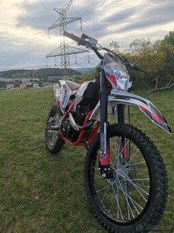 Leramotors Killer 250 pitbike