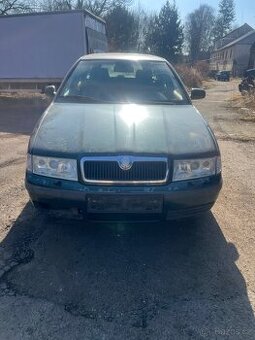 Škoda Octavia 1