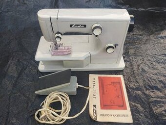 Šicí stroj Lada