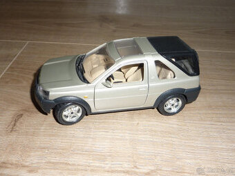 Mode Land Rover Freelander Burago, Italy, 1:24, pěkný stav