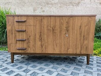 Moderní "retro" komoda, skříňka, prádelník