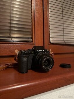 Fujifilm xs10 + FUJINON XF23MM f/2 R WR.