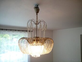 křišťálový lustr