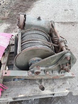 V3s vyprošťovací naviják+lano+kladky.Malotraktor,traktor